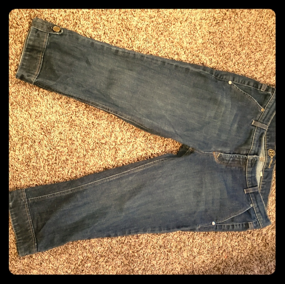 BeBe Capris